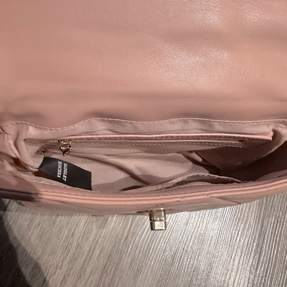 Badgley Mischka NWT - Blush Pink Quilted Chain Purse - Picture 7 of 7